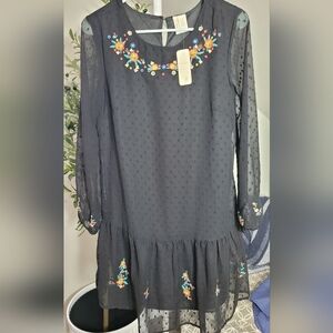 Japna Black Embroidered Dress  Small